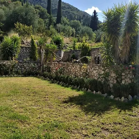 Fiorela Maisonette Holiday home