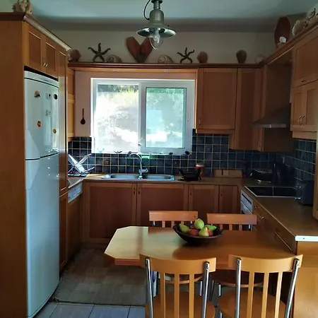 Fiorela Maisonette * סאמי