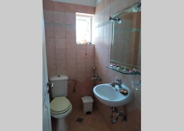 Fiorela Maisonette *