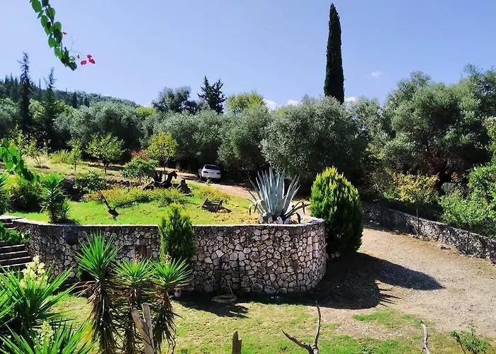 度假居 Fiorela Maisonette 萨米